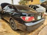 A picture of  LEXUS ES330.