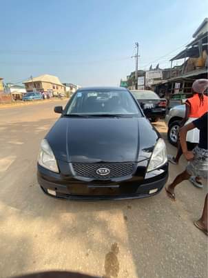 A picture of 2009 Rio Kia For Sale