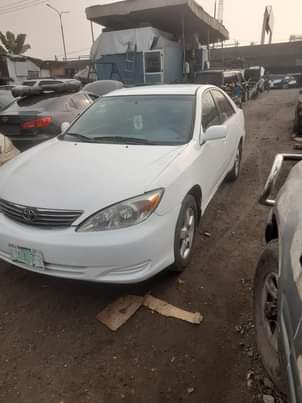 A picture of 2005 Toyota Camry