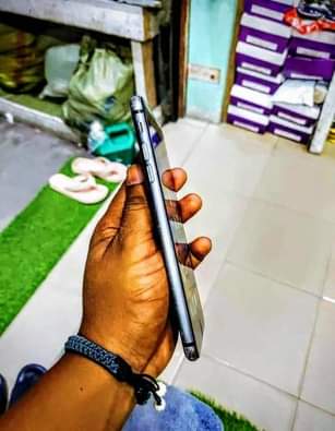 A picture of iPhone 8 Plus