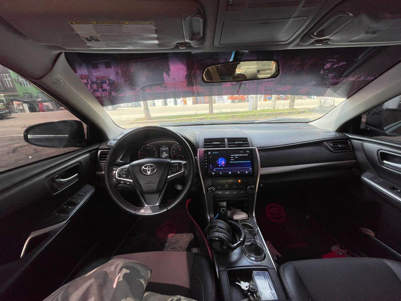 A picture of Mad distress 2015 camry