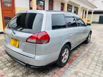 A picture of Nissan WingRoad DJA 4 8M