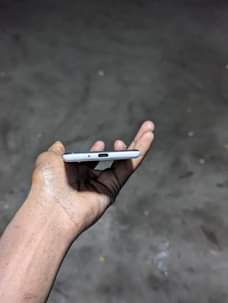A picture of Pixel 3