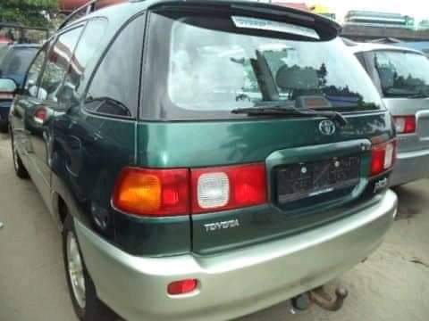 A picture of Toyota picnic