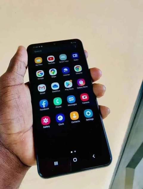 A picture of Samsung a02