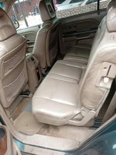 A picture of HONDA PILOT 2005 06