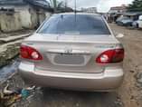 A picture of TOYOTA COROLLA 2004