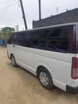 A picture of Toyota hiace 08122044527
