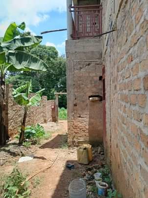 A picture of Busubuzi price . Flat on quick sale
