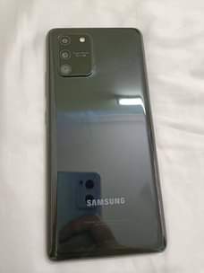 A picture of Samsung Galaxy S10 Lite