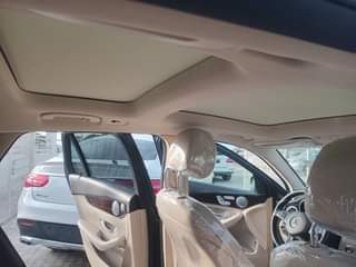 A picture of Mercedes Benz Glc300