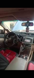 A picture of Toyota Venza 2010