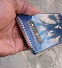 A picture of Samsung Galaxy s10 plus 128Gb BEI TZS 245 000 TU