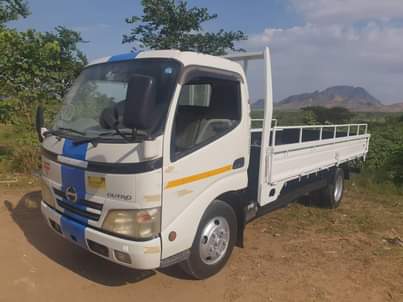 hino trucks