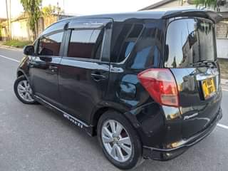 A picture of TOYOTA RACTIS