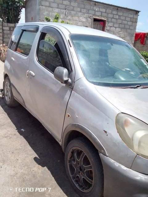 used toyota funcargo