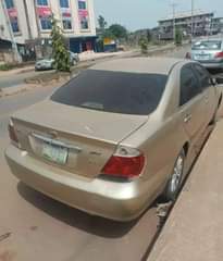 A picture of 2004 Toyota Camry