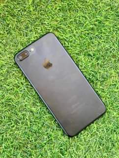 A picture of i phone 7 plus
