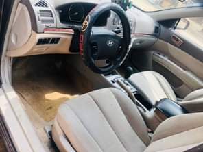 A picture of 08 09 Hyundai sonata Uber standard Engine and Gear AC