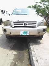 A picture of Highlander 2005 3Rows First body Ajah 07088832077