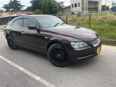 A picture of Toyota mark X0714058883