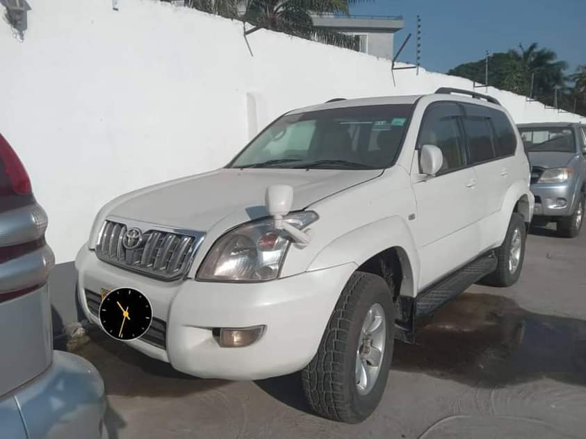 A picture of TOYOTA PRADO DIAMOND