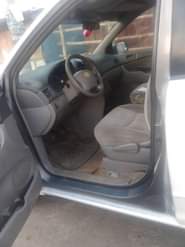 A picture of Yes Toyota Sienna 2006 model Engine and gear sound Body