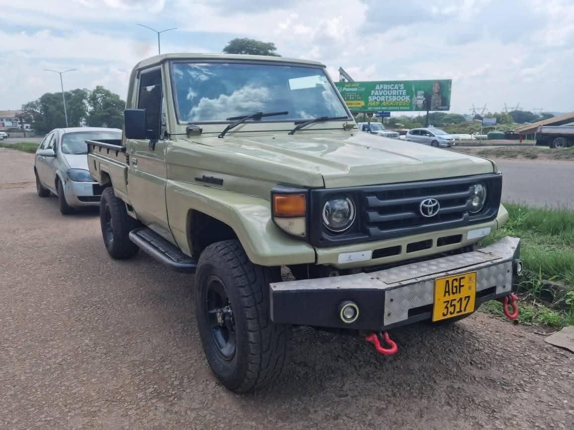 toyota land cruiser