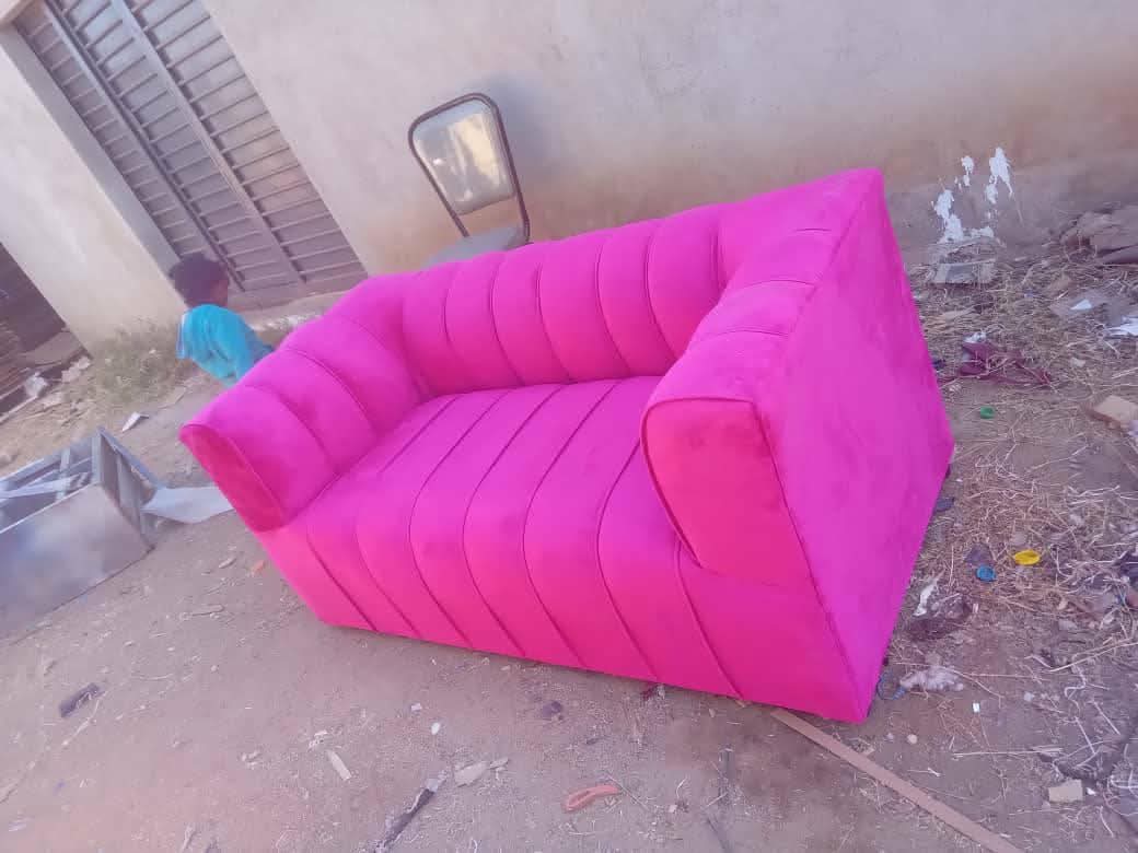 classifieds/furniture sofas