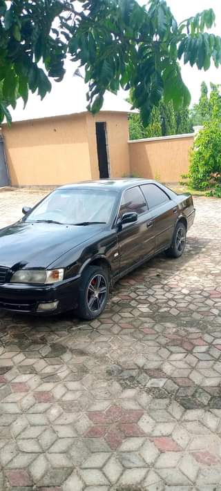 toyota chaser