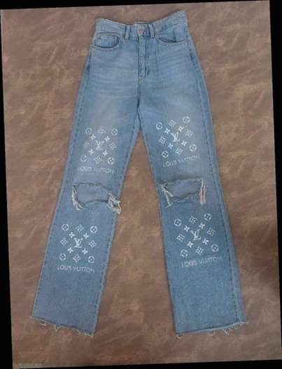 A picture of Jeans za kuchorwa