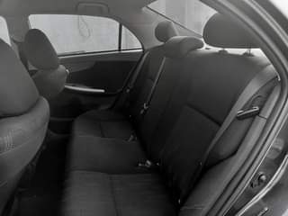 A picture of side direct direct de clean tokunbo 2013 toyota corolla sport