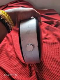 A picture of T8 w king Bluetooth speaker