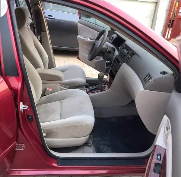A picture of Brand TOYOTA Model COROLLA L E Year 2008 Transmission Automatic