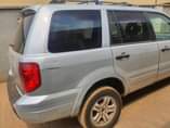 A picture of Honda pilot