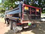 A picture of 2005 SCANIA 114c