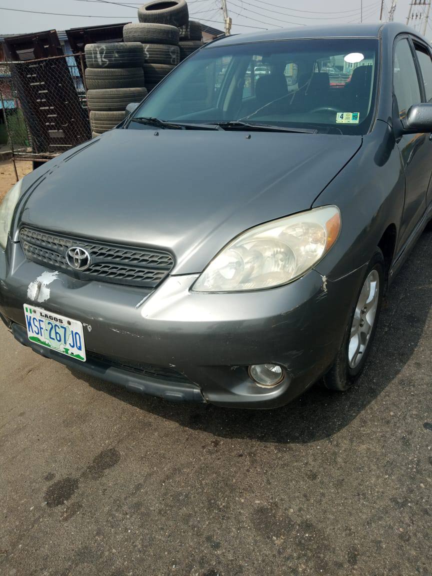 A picture of REGISTERED TOYOTA MATRIX 06 MODEL