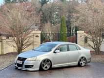 cars under 2000