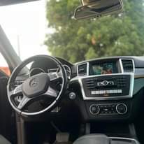 A picture of 2015 MERCEDES BENZ ML350