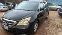 A picture of Honda Odyssey 2005