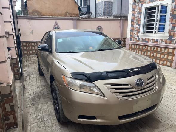 A picture of Camry 2008