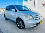 A picture of TOYOTA IST