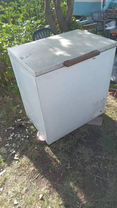 classifieds/fridges