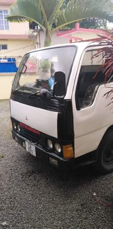 used mitsubishi canter
