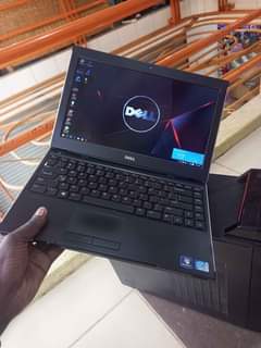A picture of Dell latitude 3330 i5 3rd gen 1 8ghz 4gb ram