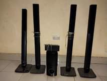 A picture of Home theater ya ukweli mnooooo Speaker LG na blue ray