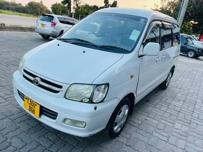 A picture of NOAH Sr40