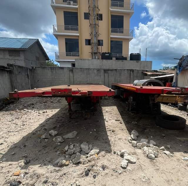 A picture of Trailer RR
