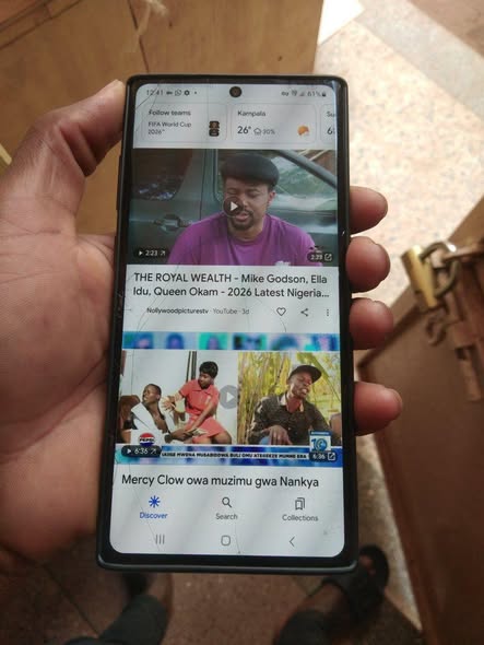 A picture of Samsung note 10
