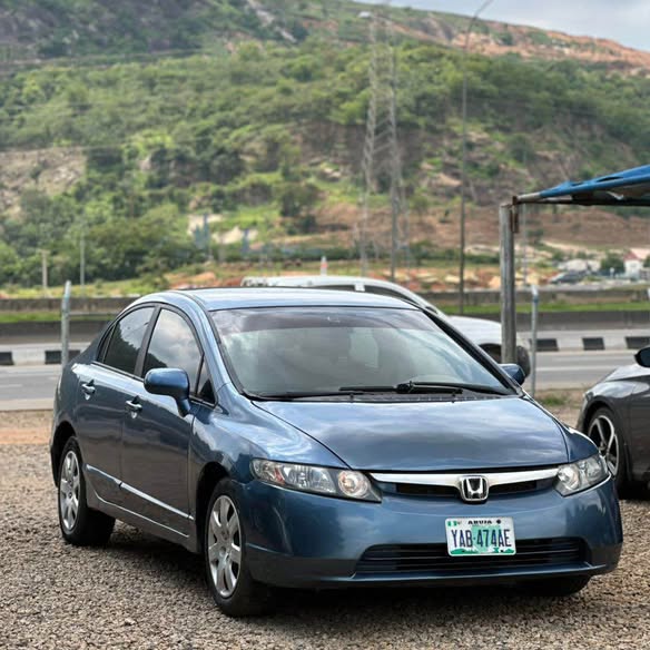 A picture of Honda Civic 2007